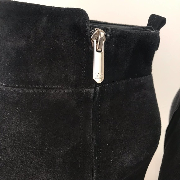 Sam Edelman Sianna Suede Black Booties Size 8 - Picture 4 of 11